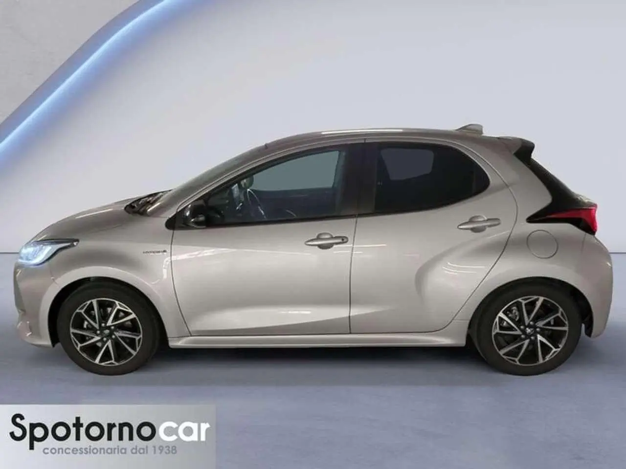 Photo 1 : Toyota Yaris 2020 Hybrid