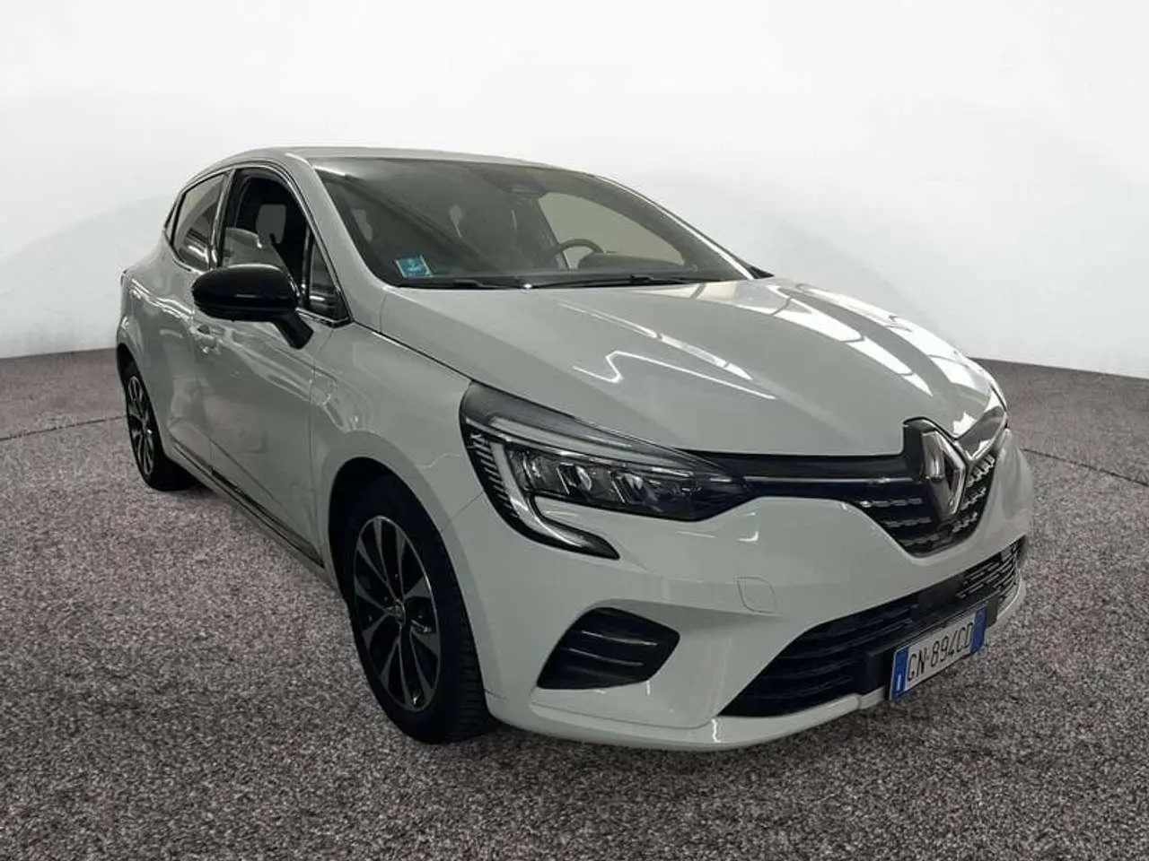 Photo 1 : Renault Clio 2023 Petrol