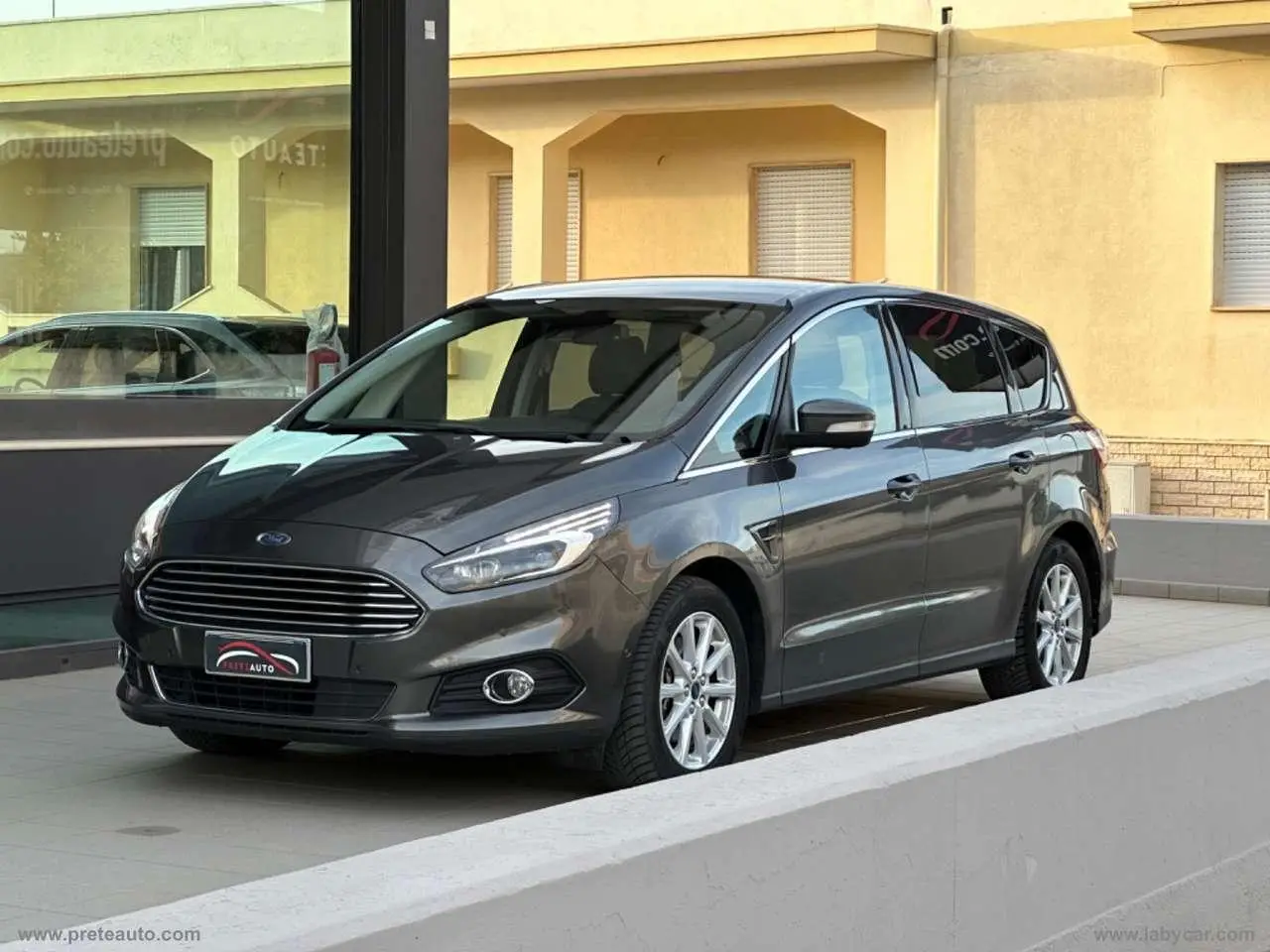 Photo 1 : Ford S-max 2017 Diesel