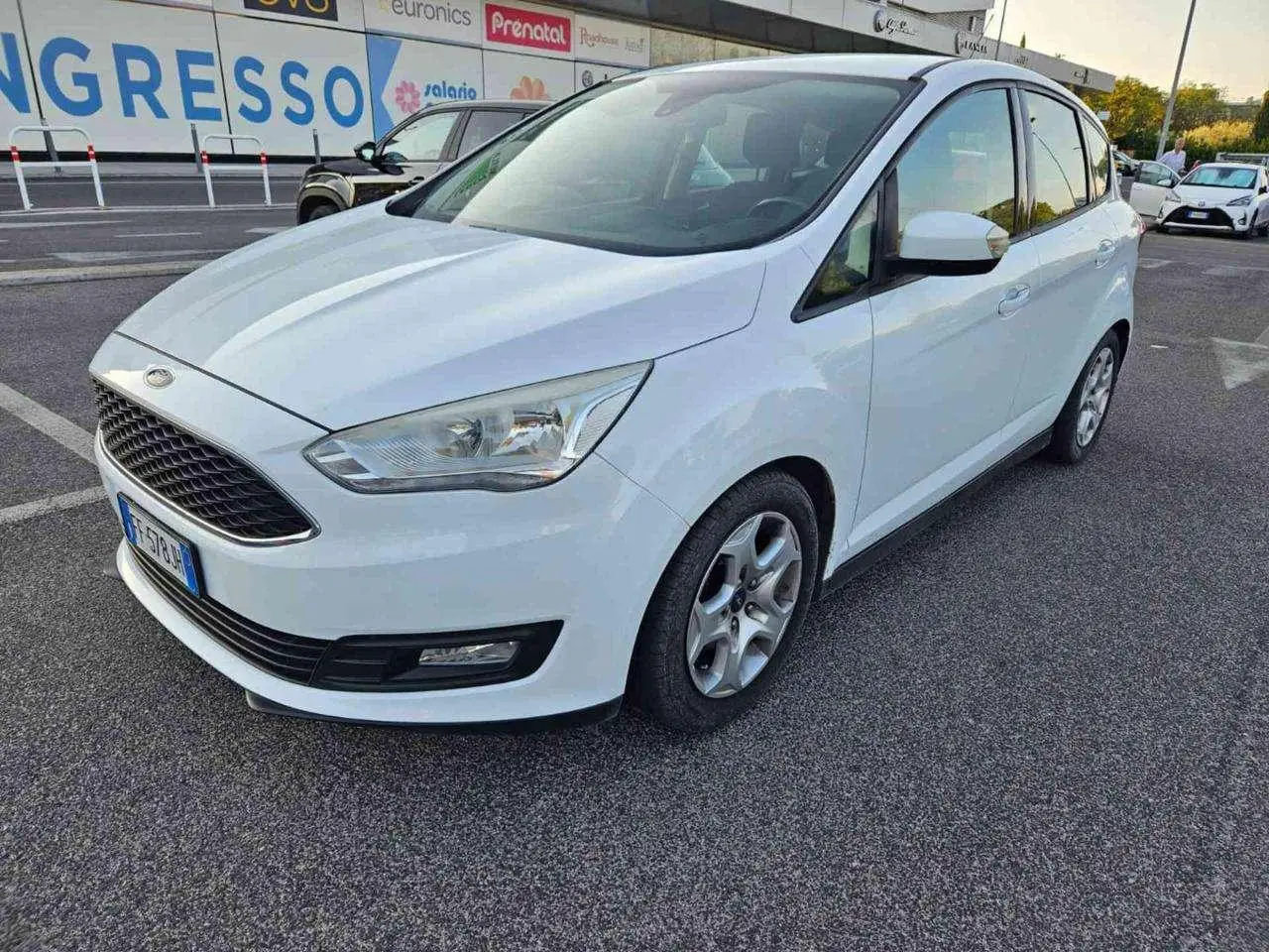 Photo 1 : Ford C-max 2016 LPG