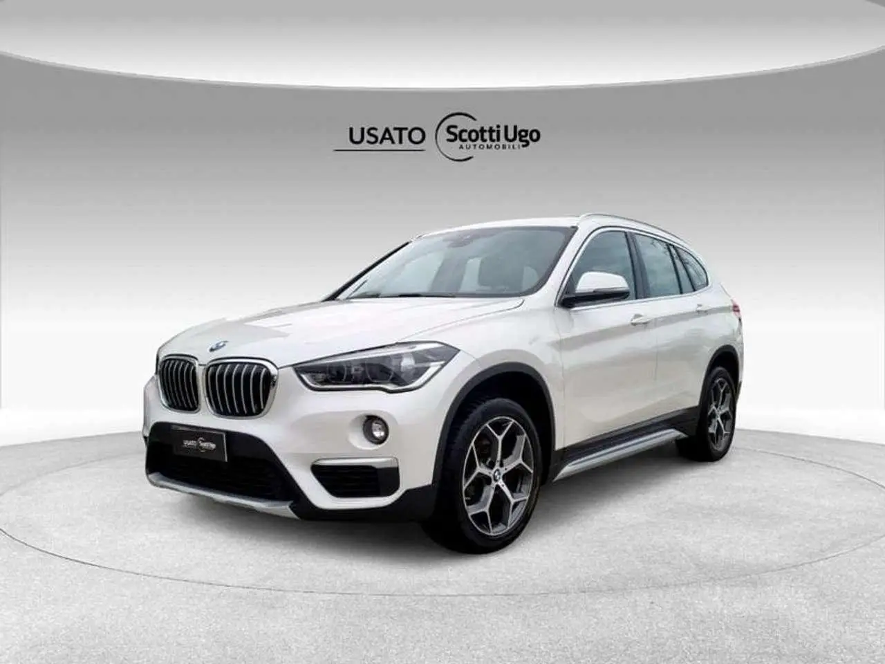 Photo 1 : Bmw X1 2018 Diesel