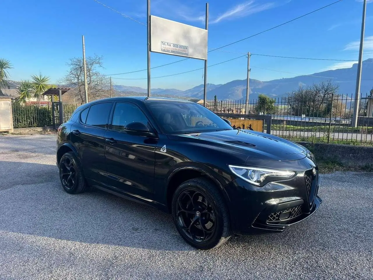 Photo 1 : Alfa Romeo Stelvio 2018 Petrol