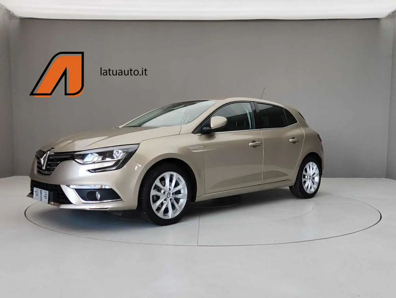 Photo 1 : Renault Megane 2018 Petrol