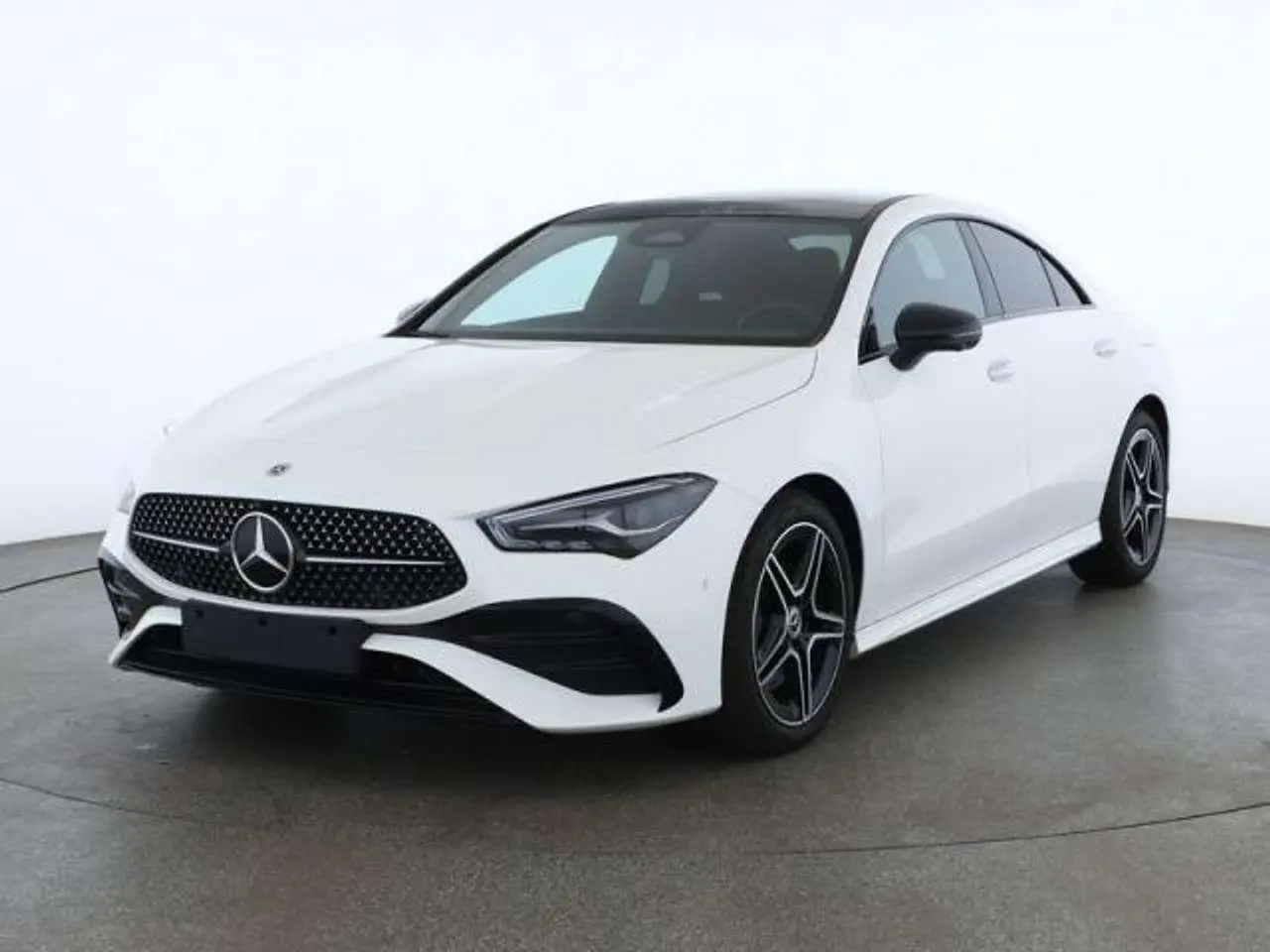 Photo 1 : Mercedes-benz Classe Cla 2023 Hybride