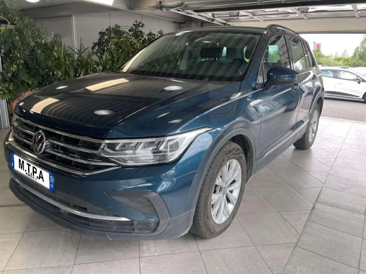 Photo 1 : Volkswagen Tiguan 2020 Petrol