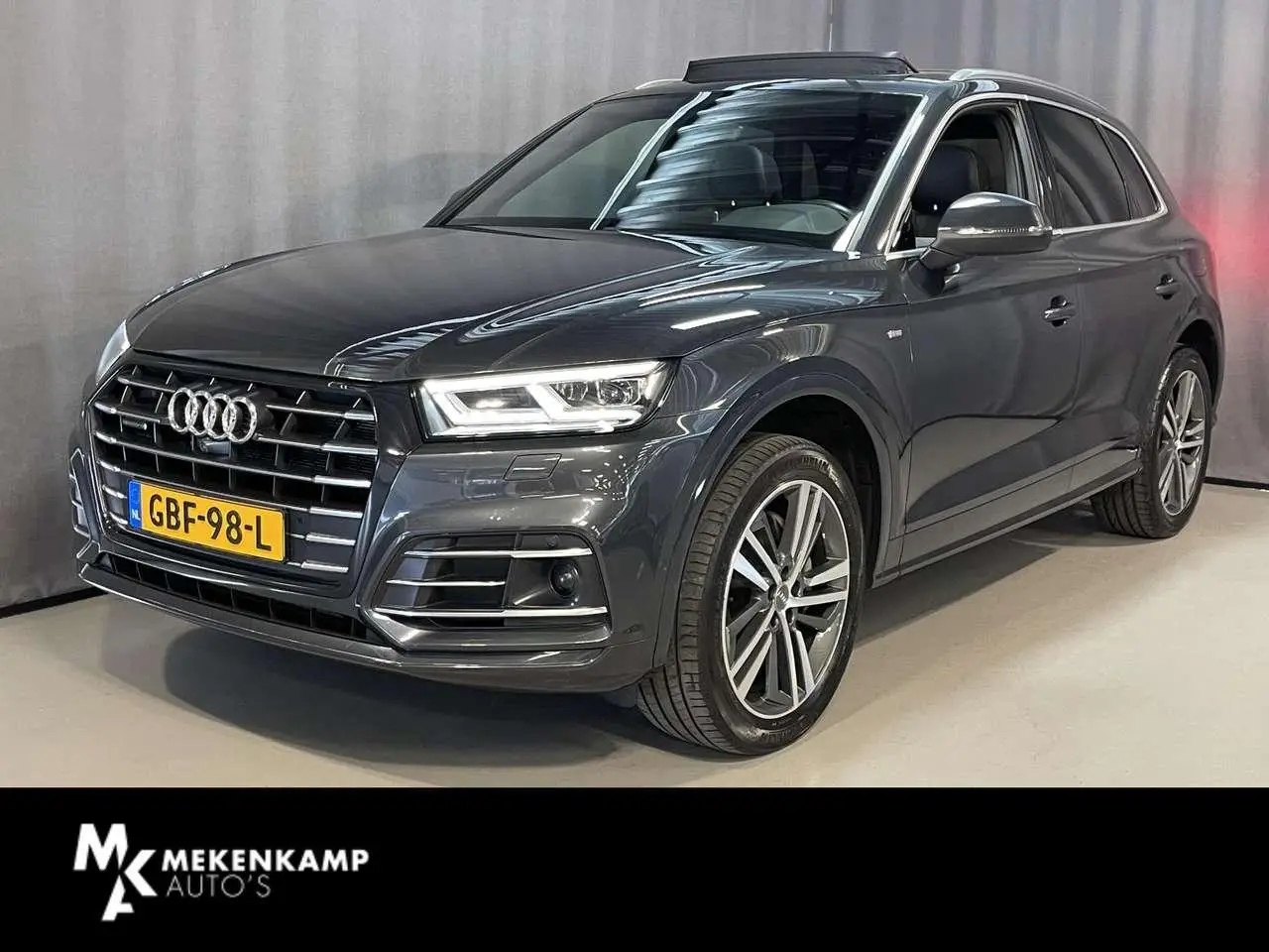 Photo 1 : Audi Q5 2021 Hybride