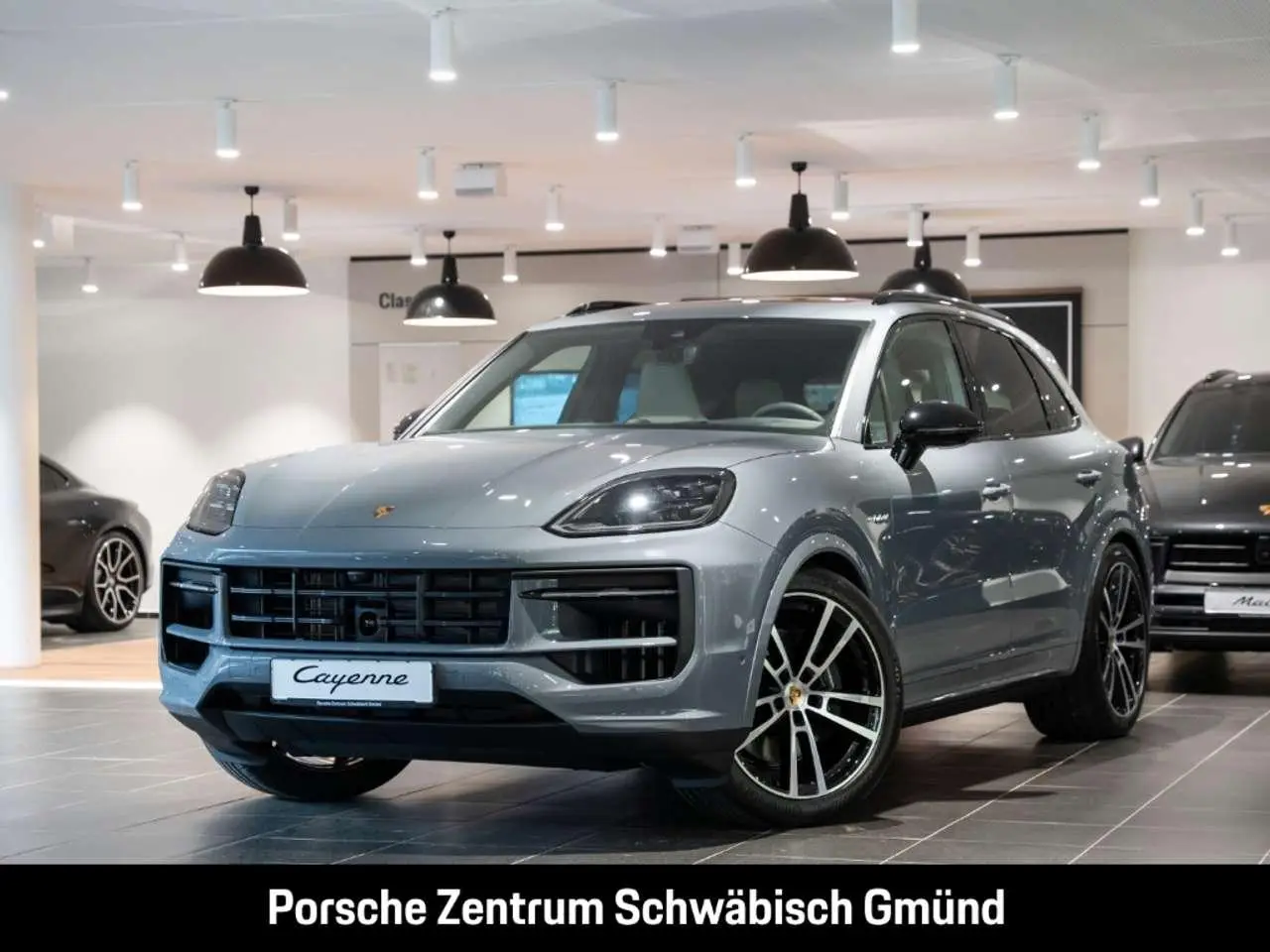 Photo 1 : Porsche Cayenne 2024 Hybrid