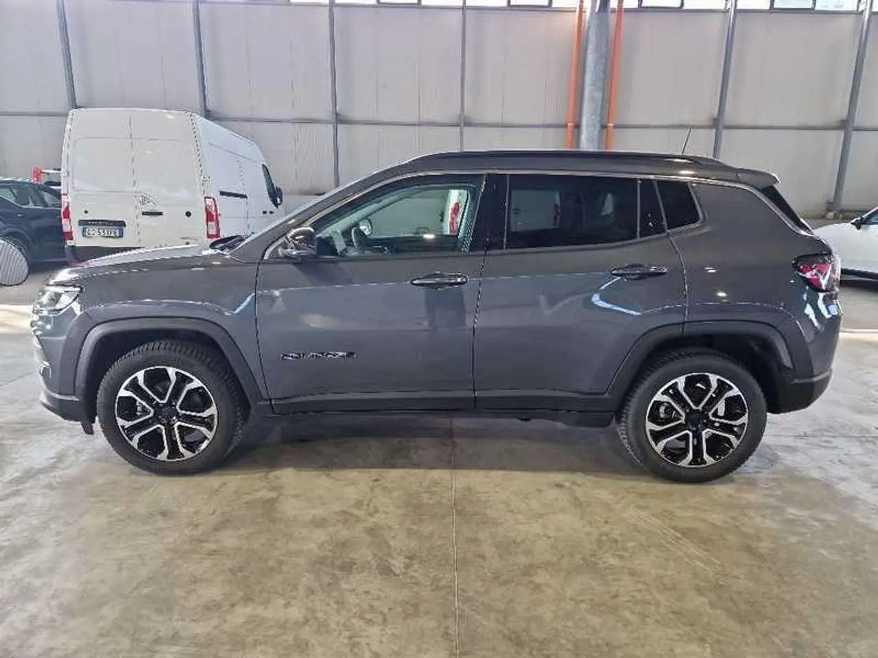 Photo 1 : Jeep Compass 2023 Hybride