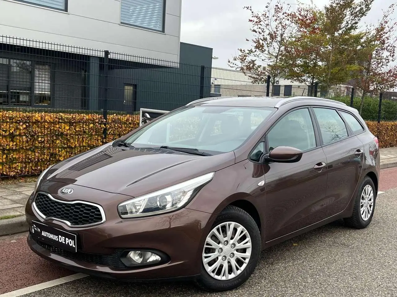 Photo 1 : Kia Ceed 2015 Petrol