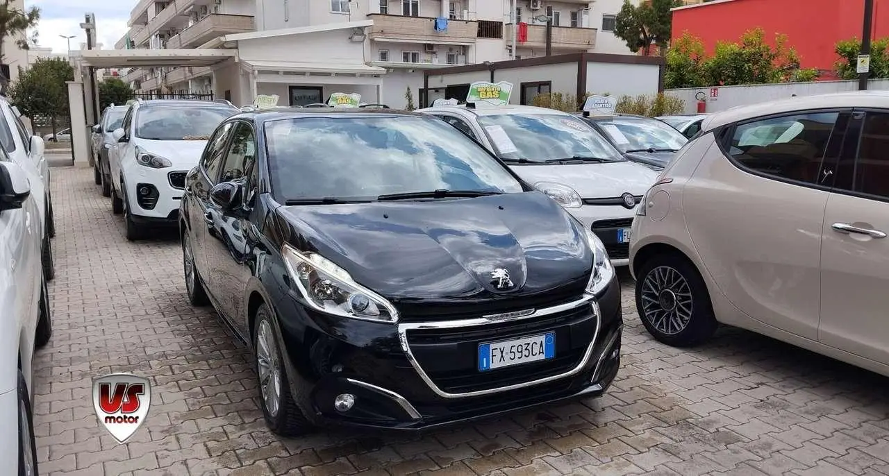 Photo 1 : Peugeot 208 2019 Diesel