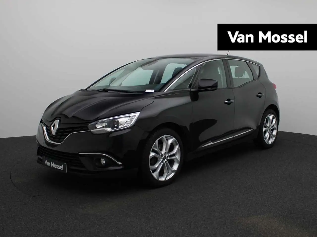 Photo 1 : Renault Scenic 2020 Essence