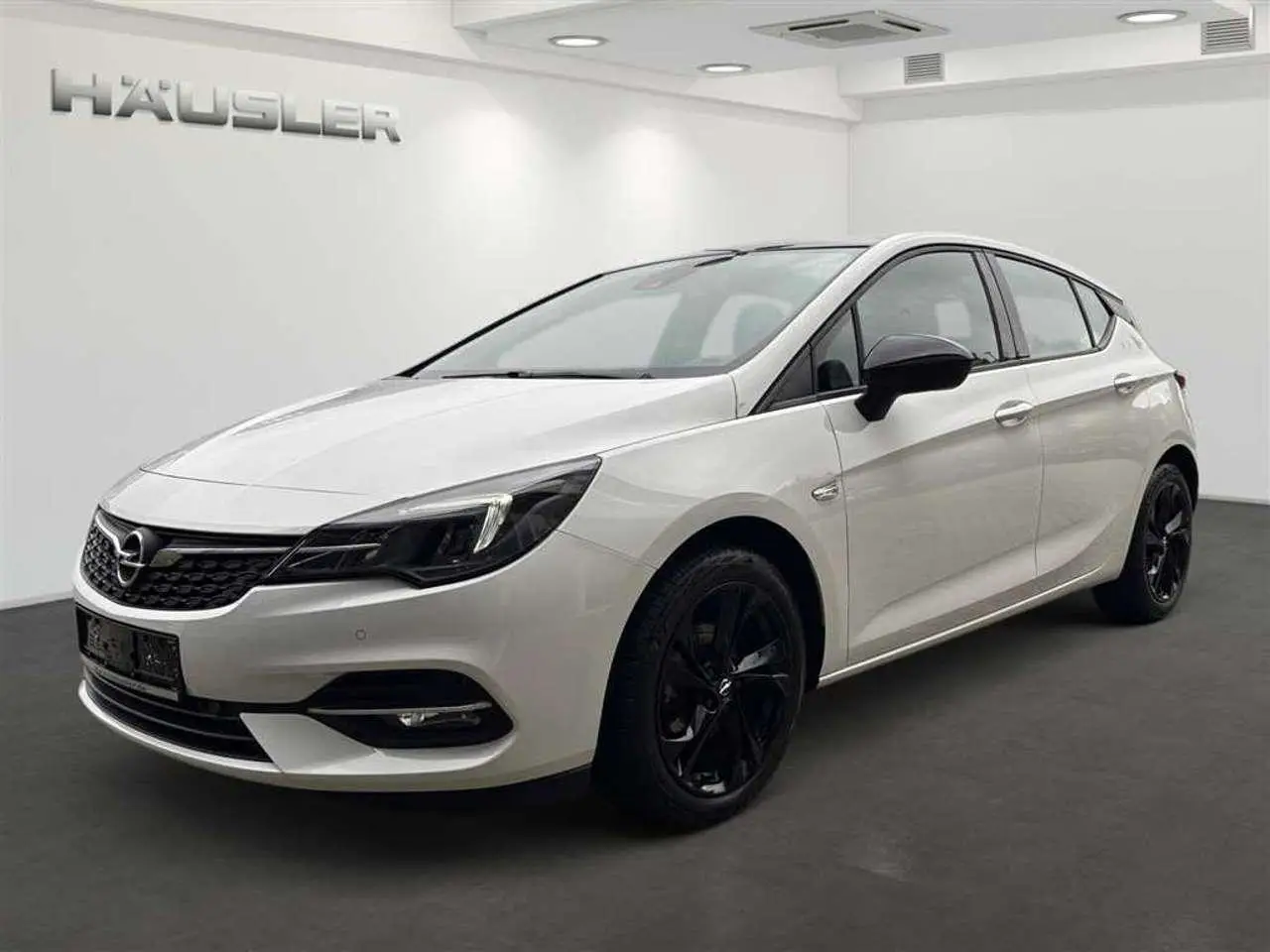 Photo 1 : Opel Astra 2021 Petrol