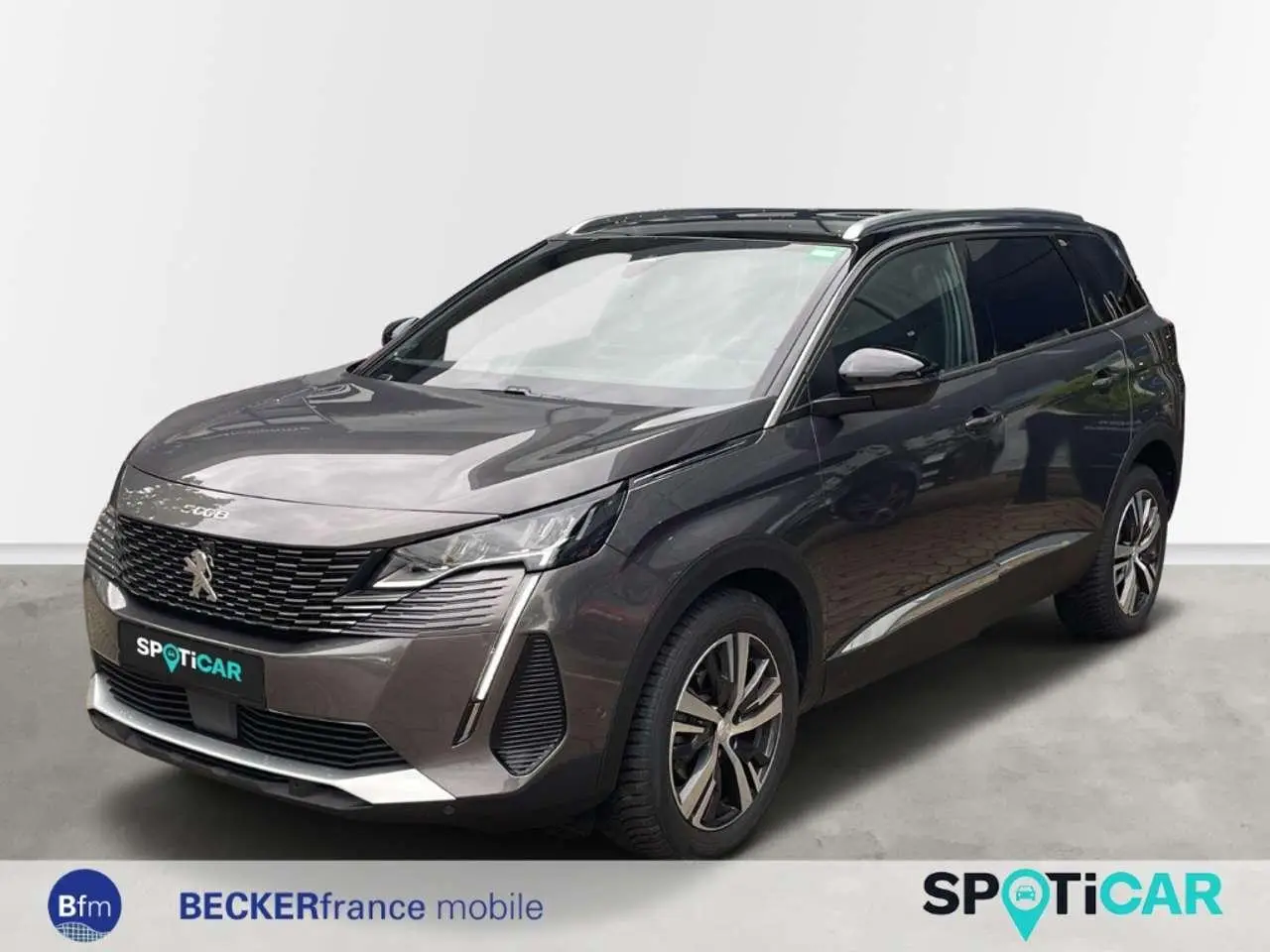 Photo 1 : Peugeot 5008 2023 Essence