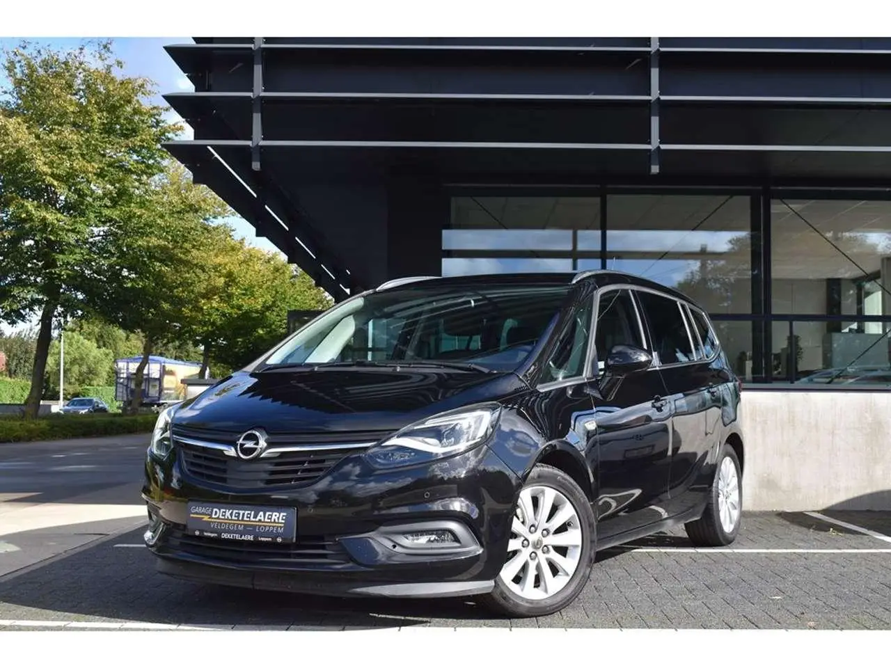 Photo 1 : Opel Zafira 2018 Diesel