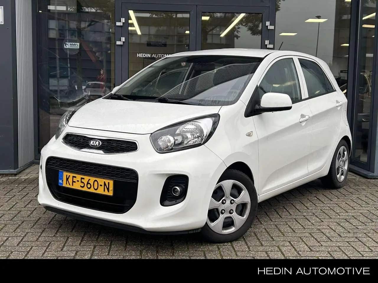 Photo 1 : Kia Picanto 2017 Petrol