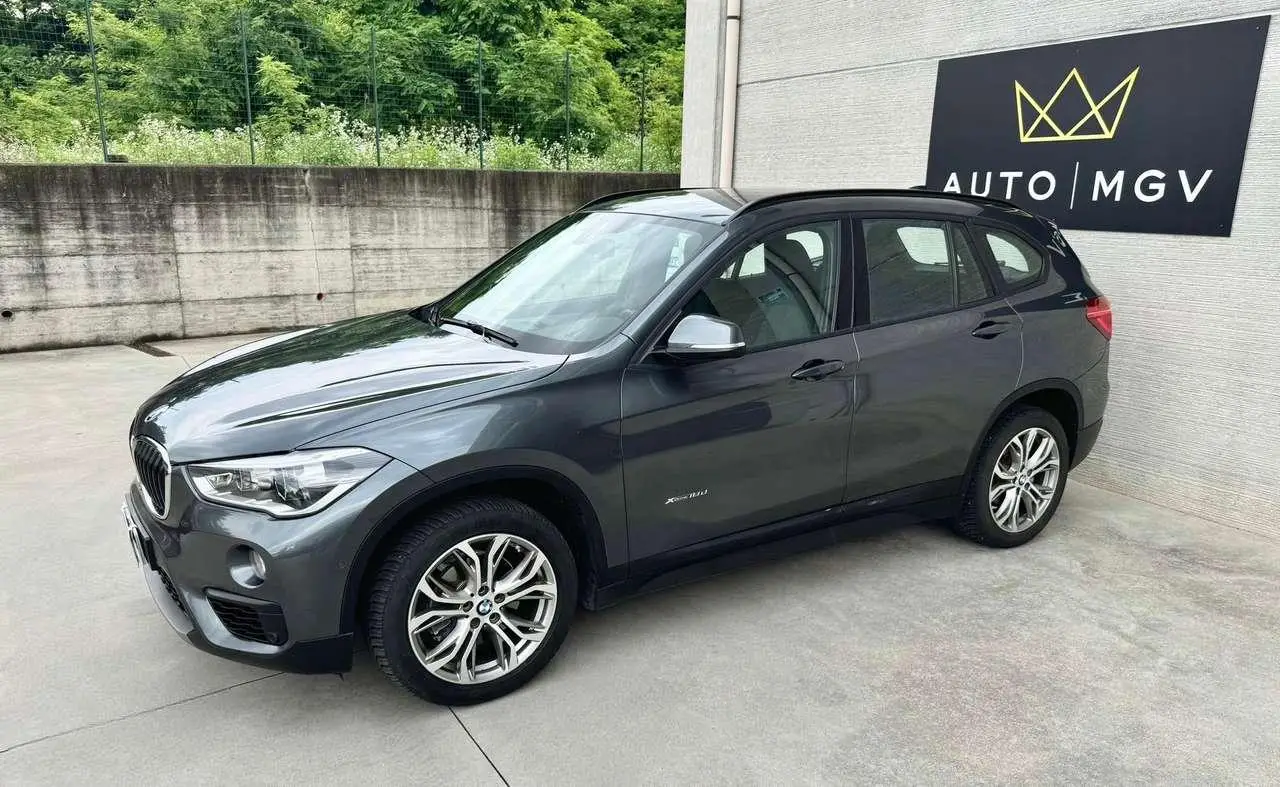 Photo 1 : Bmw X1 2018 Diesel