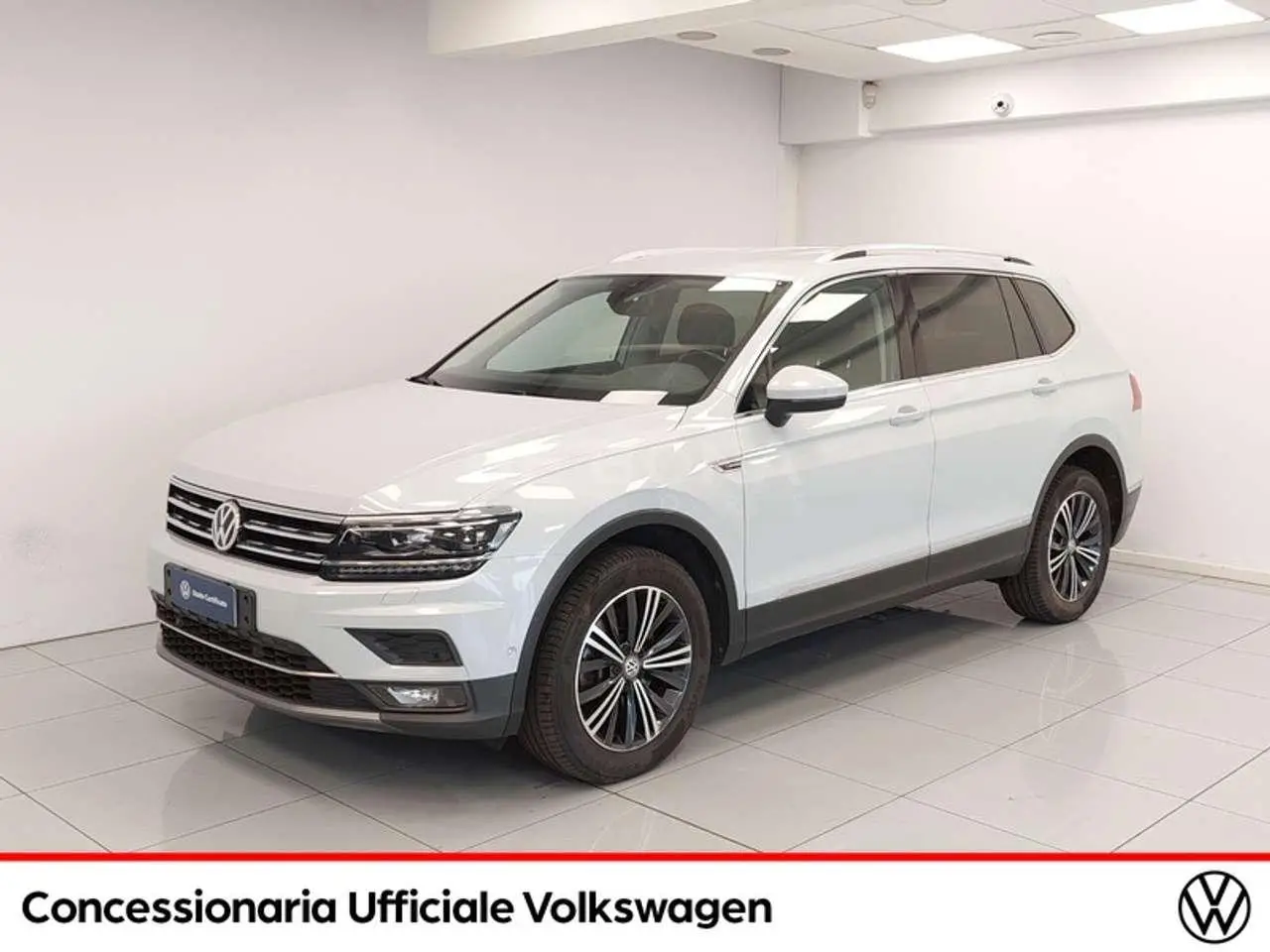 Photo 1 : Volkswagen Tiguan 2019 Diesel