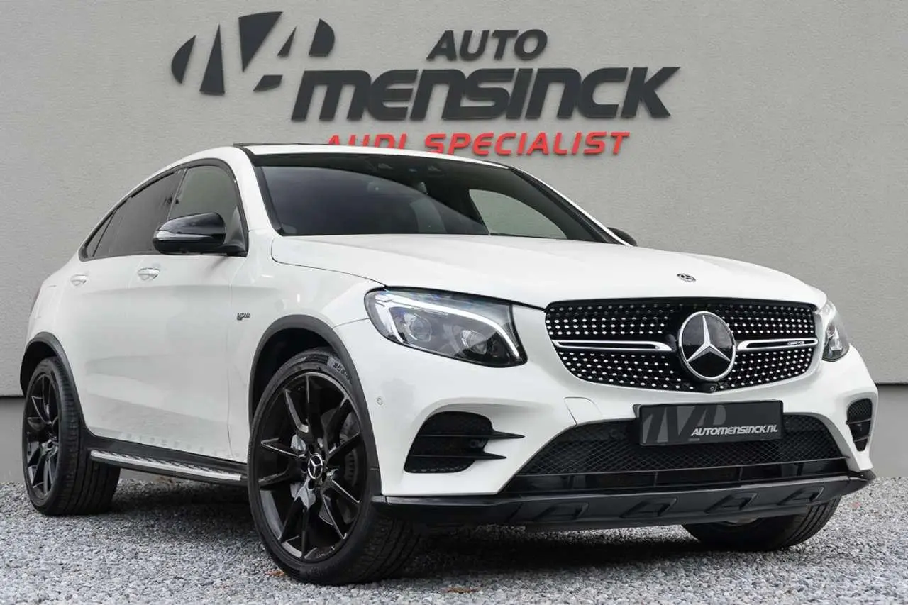 Photo 1 : Mercedes-benz Classe Glc 2018 Petrol