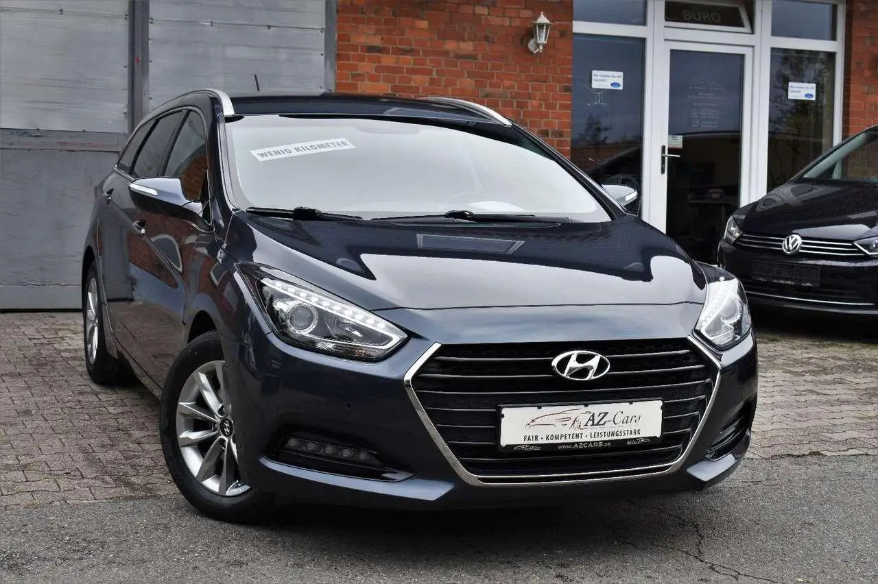 Photo 1 : Hyundai I40 2015 Petrol