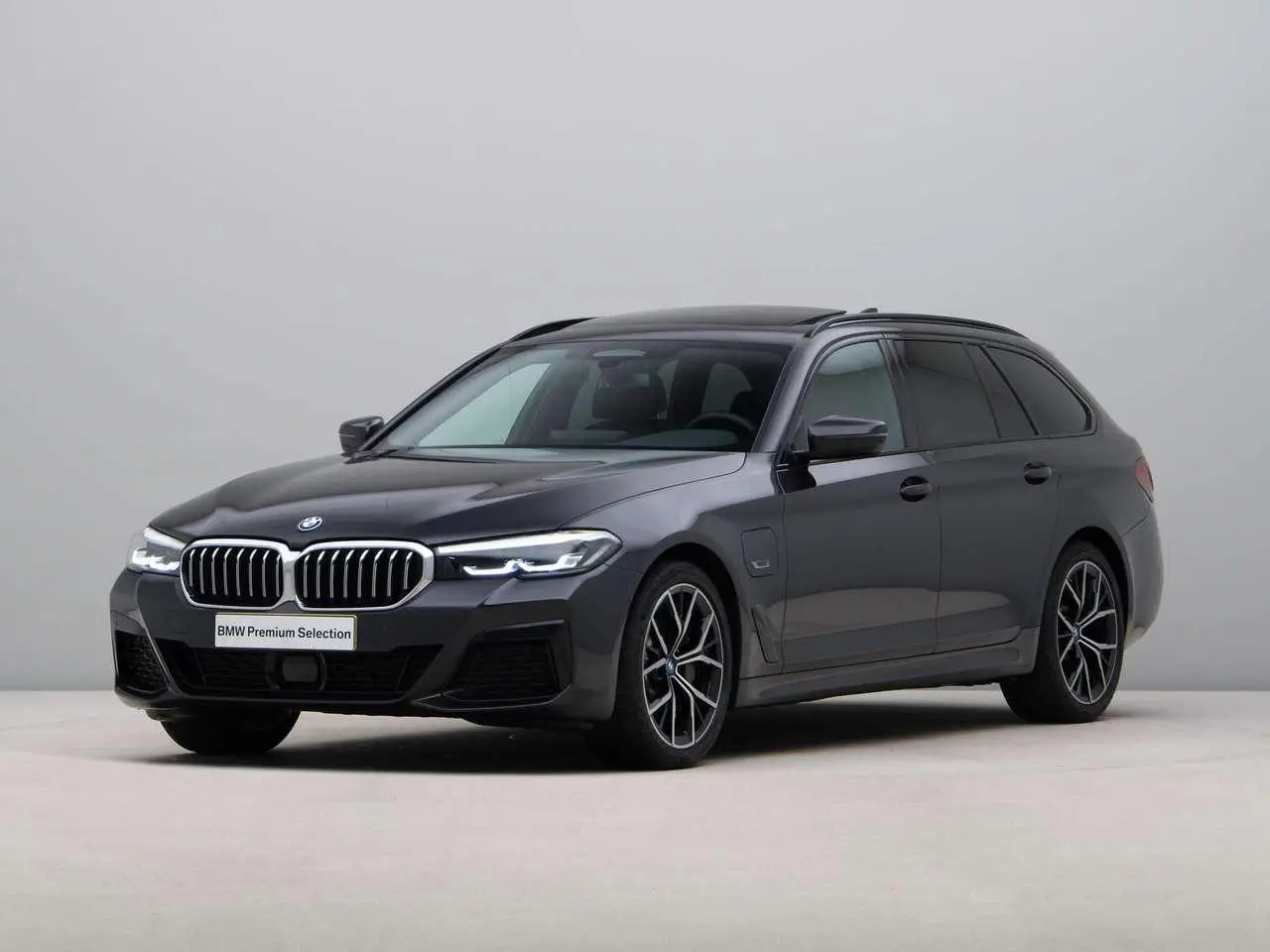 Photo 1 : Bmw Serie 5 2023 Hybrid