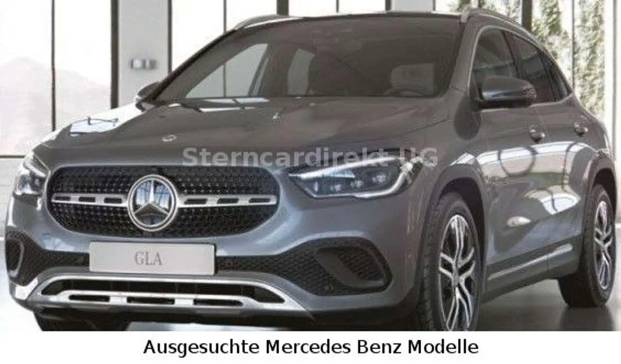 Photo 1 : Mercedes-benz Classe Gla 2023 Petrol