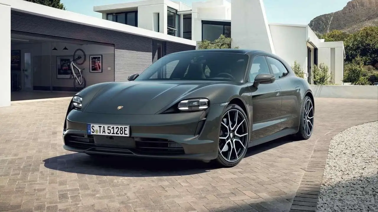 Photo 1 : Porsche Taycan 2022 Electric