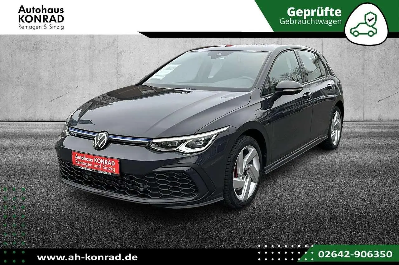 Photo 1 : Volkswagen Golf 2021 Hybride