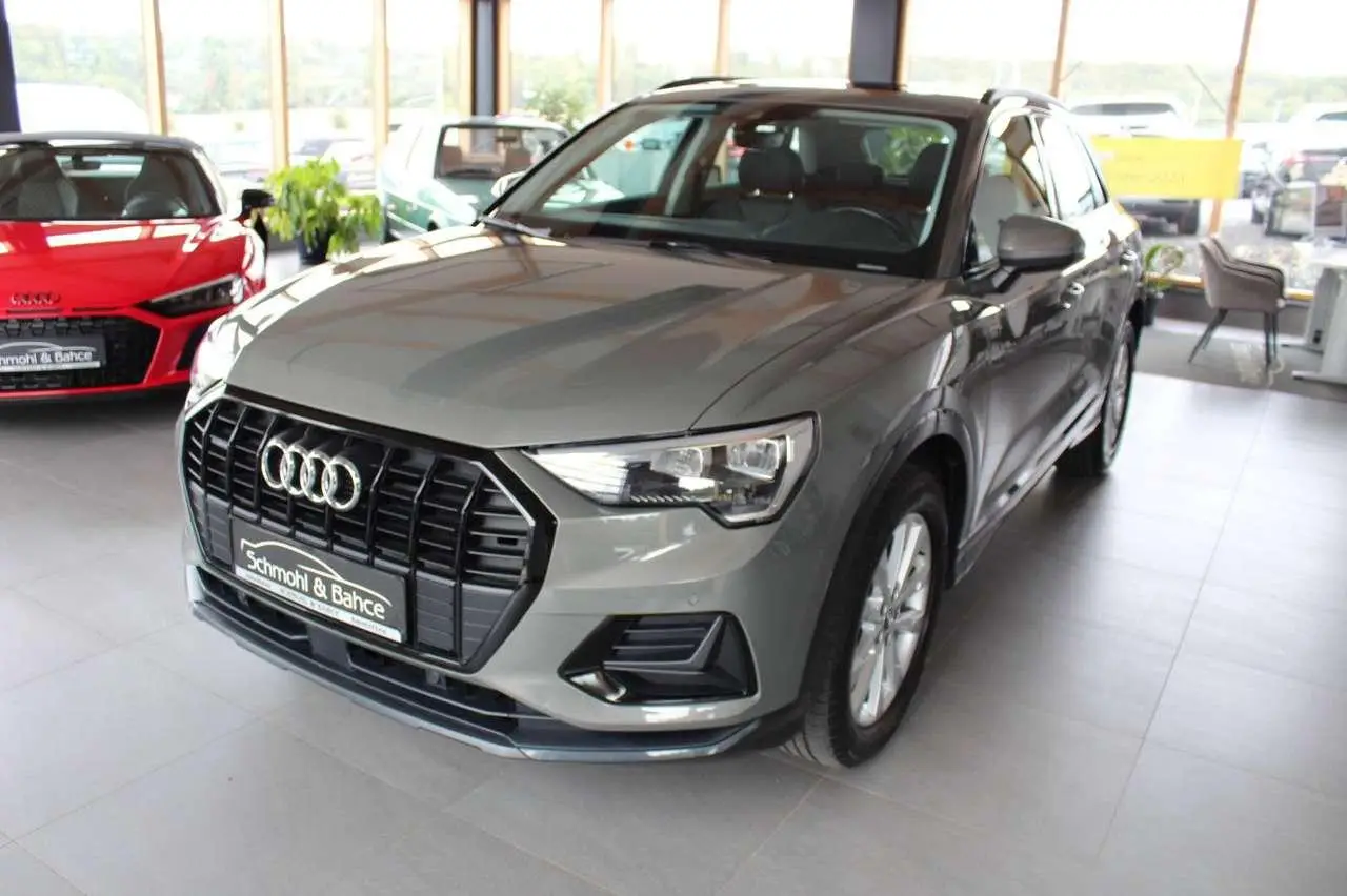 Photo 1 : Audi Q3 2019 Diesel