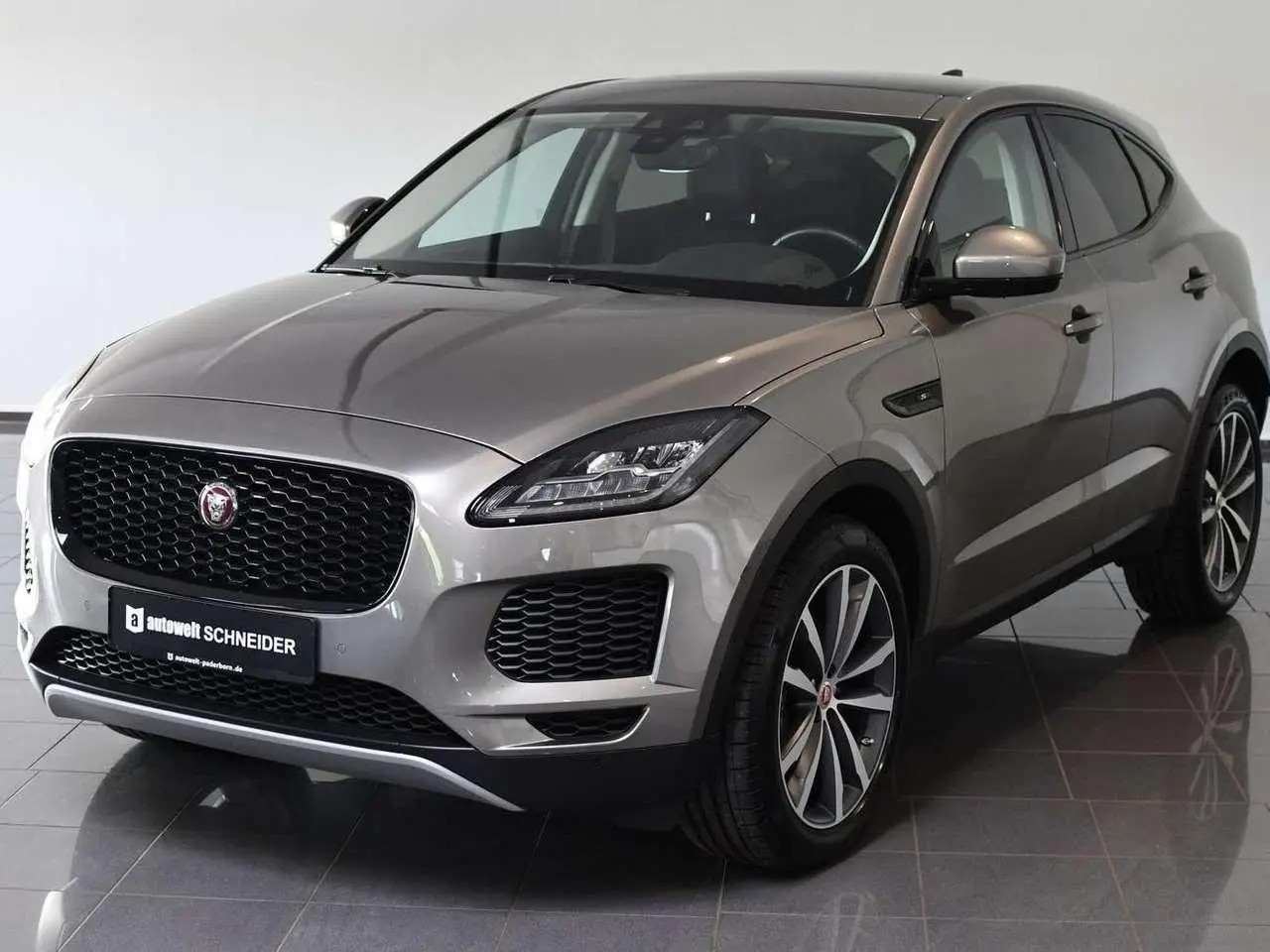 Photo 1 : Jaguar E-pace 2020 Diesel