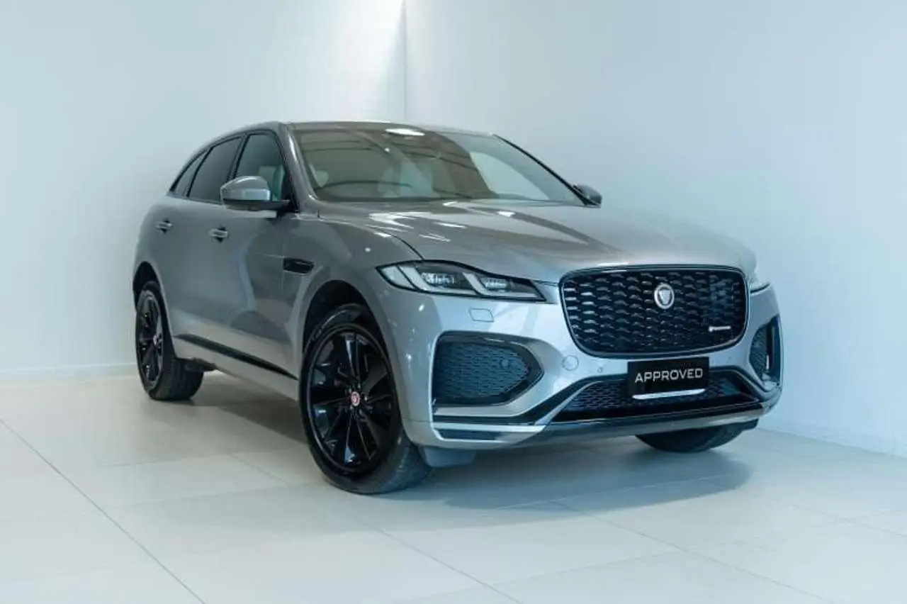 Photo 1 : Jaguar F-pace 2023 Hybride