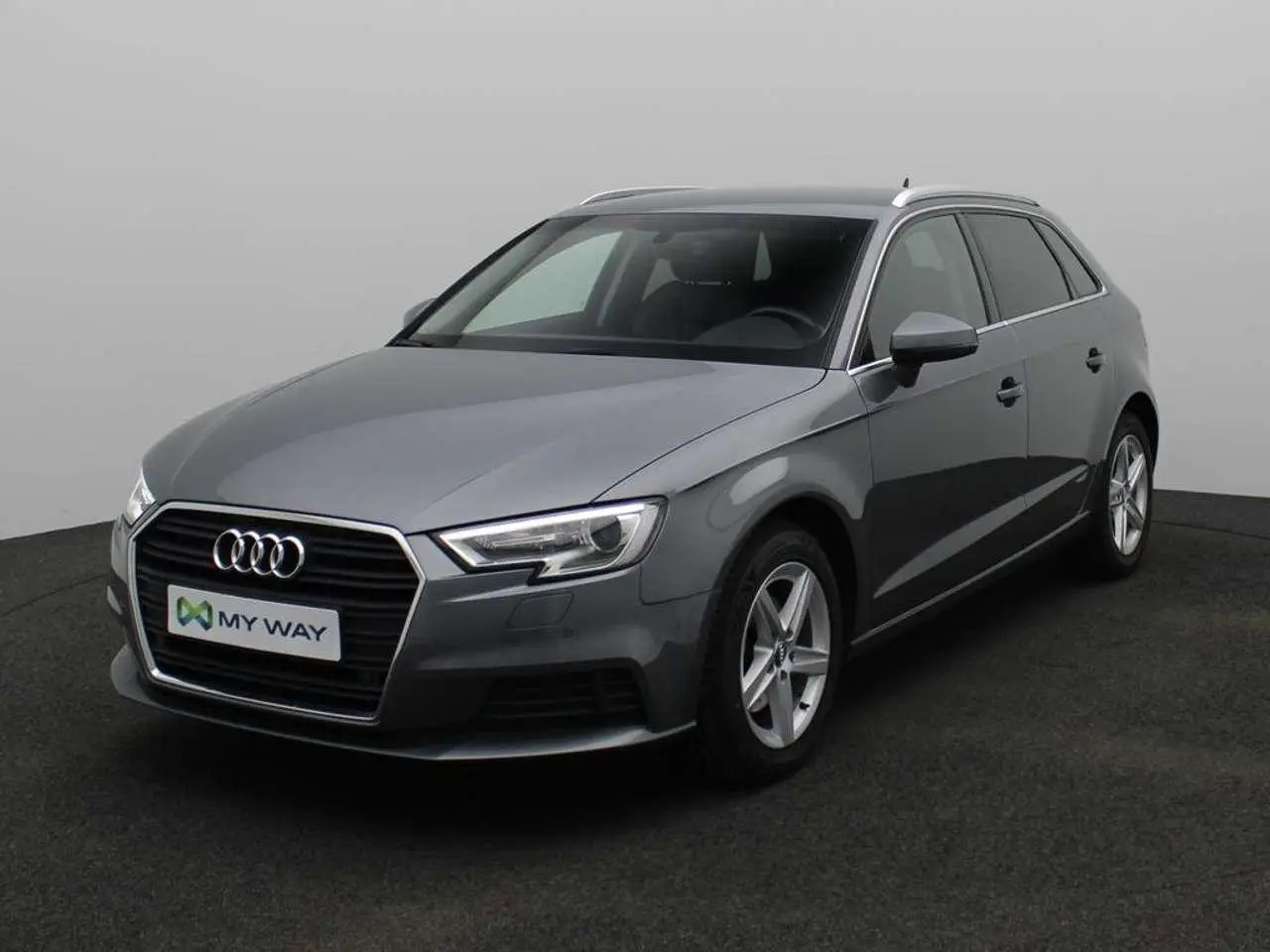 Photo 1 : Audi A3 2018 Petrol