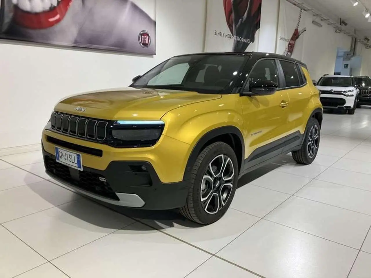 Photo 1 : Jeep Avenger 2023 Petrol