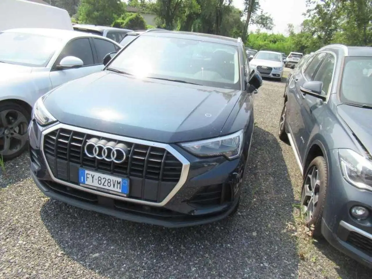 Photo 1 : Audi Q3 2019 Hybrid