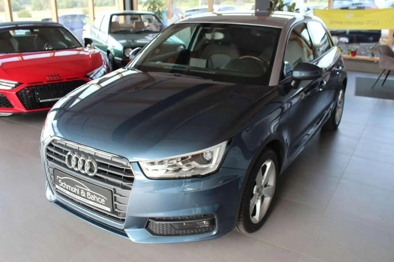 Photo 1 : Audi A1 2015 Essence