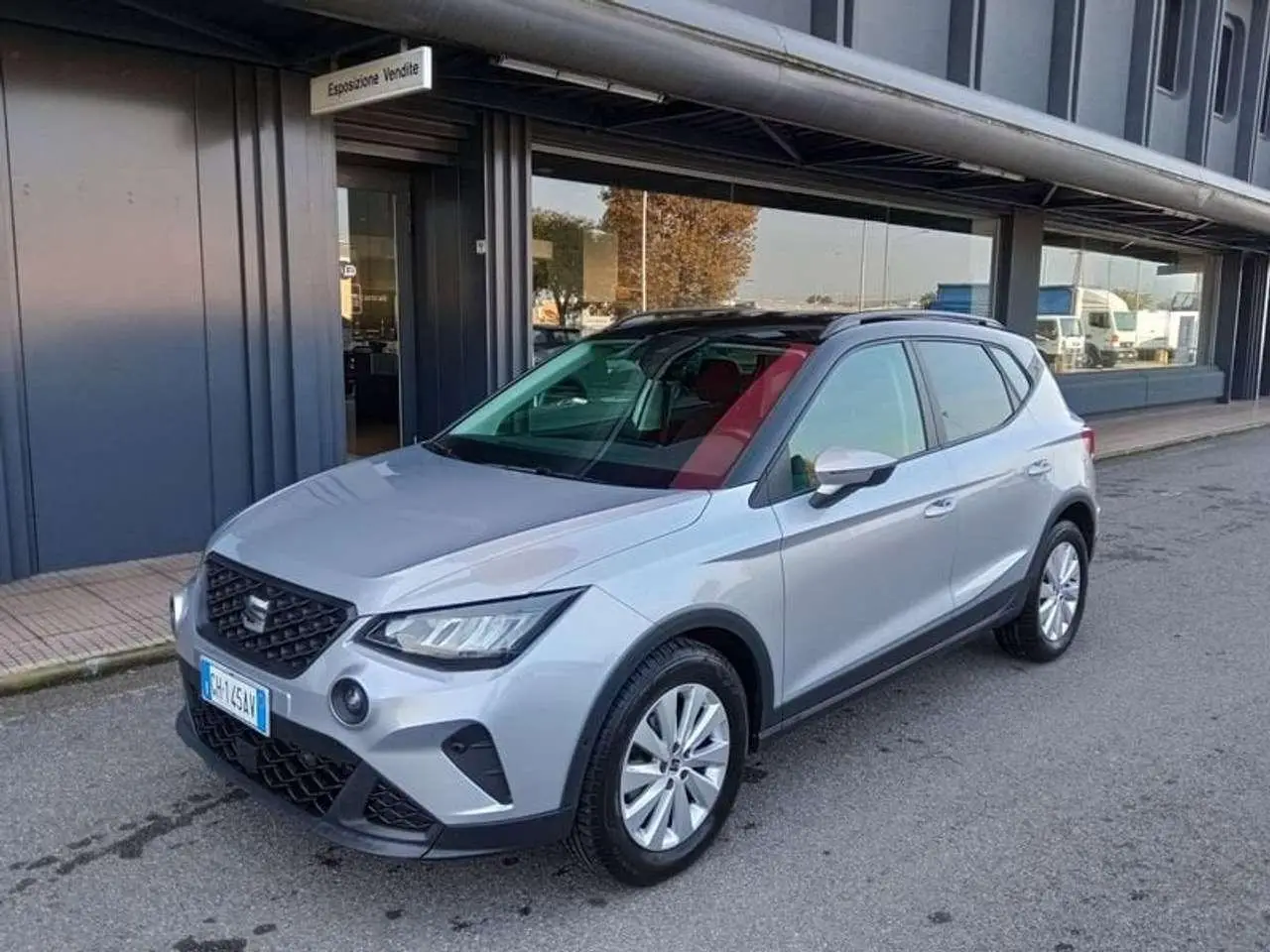 Photo 1 : Seat Arona 2021 Petrol