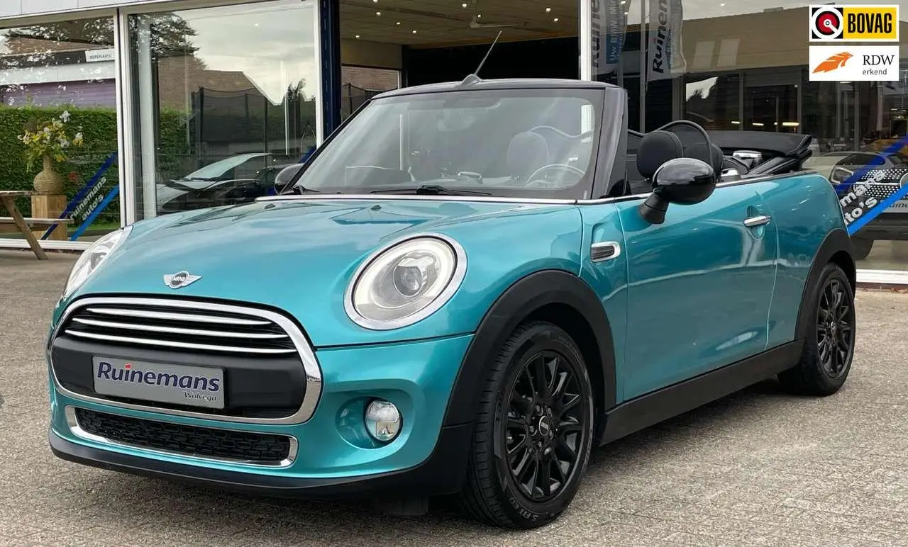 Photo 1 : Mini One 2016 Petrol