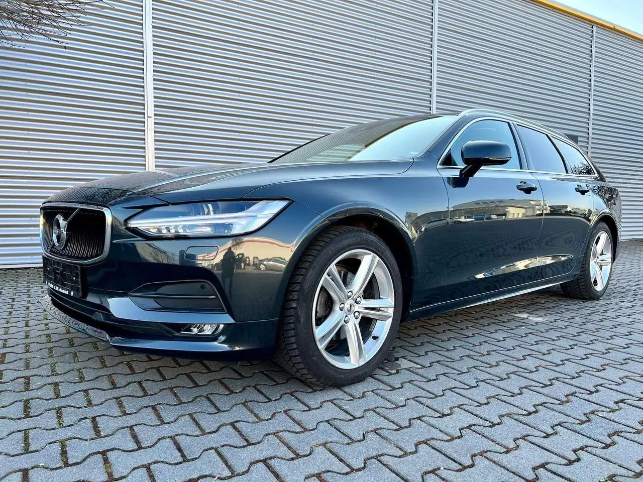 Photo 1 : Volvo V90 2019 Diesel