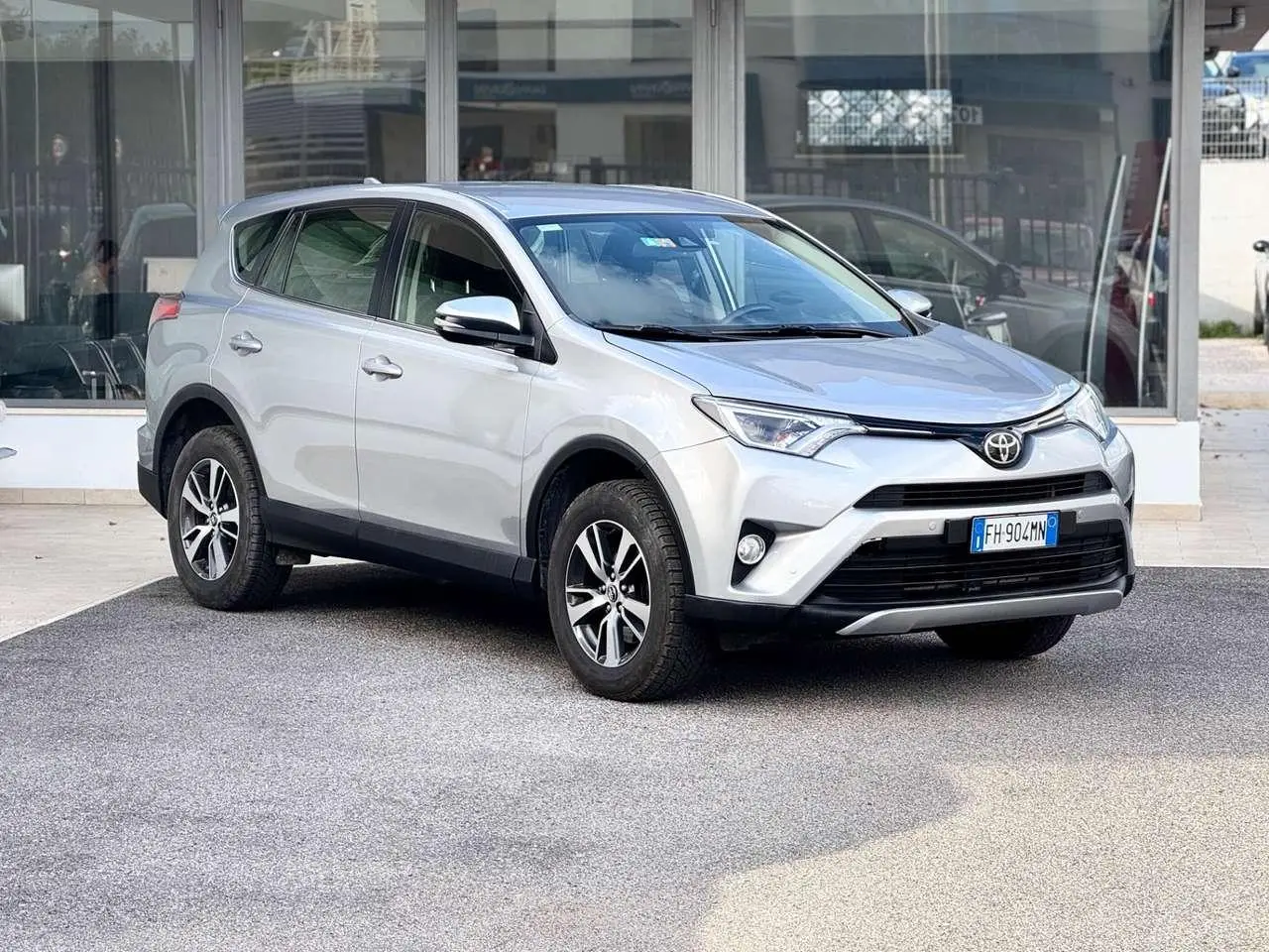 Photo 1 : Toyota Rav4 2017 Diesel