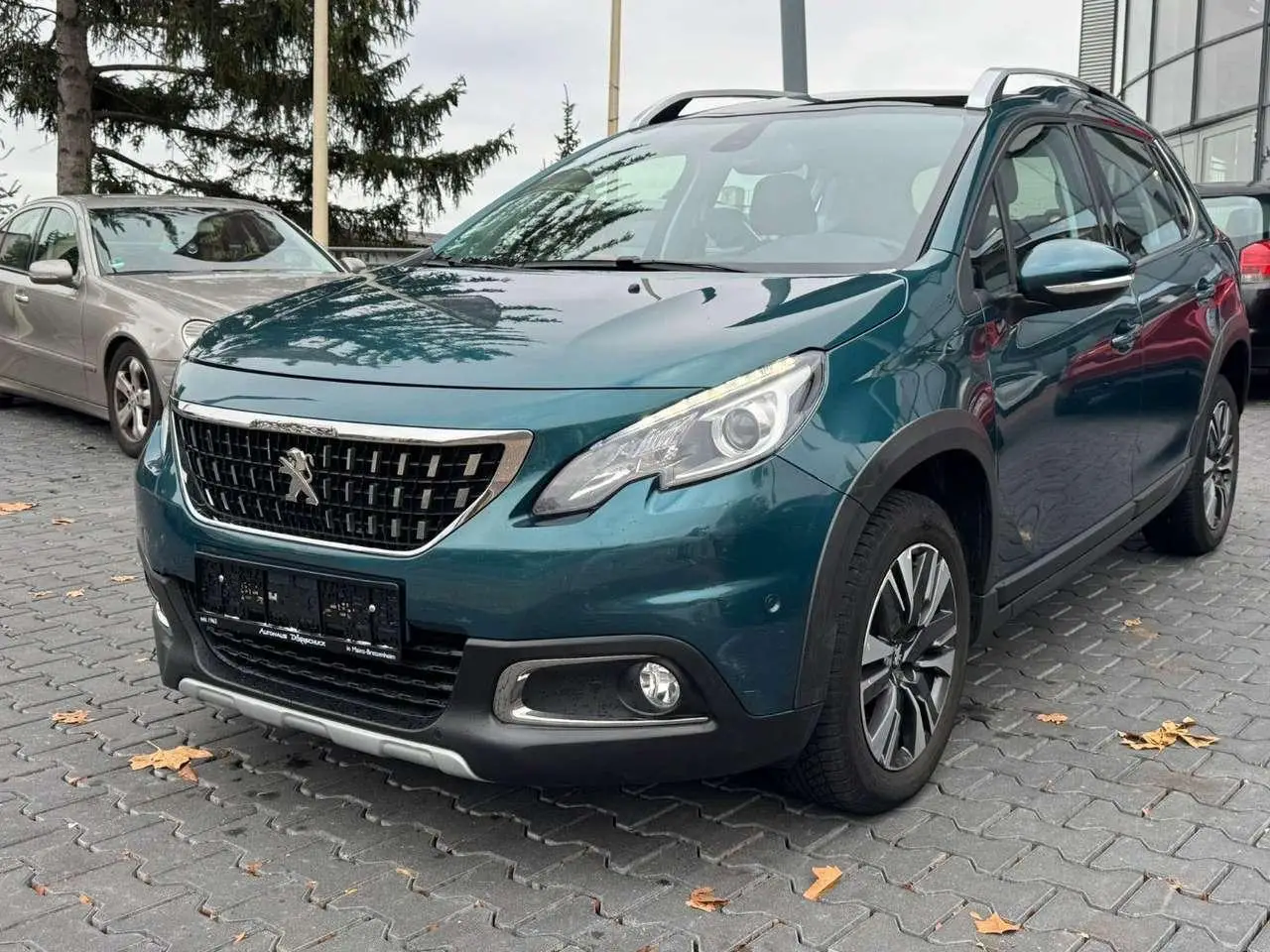 Photo 1 : Peugeot 2008 2017 Essence