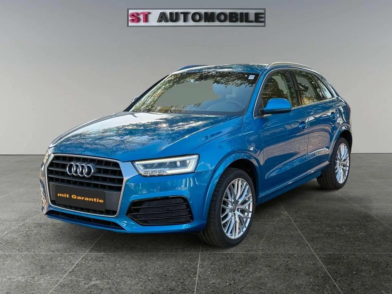 Photo 1 : Audi Q3 2017 Petrol