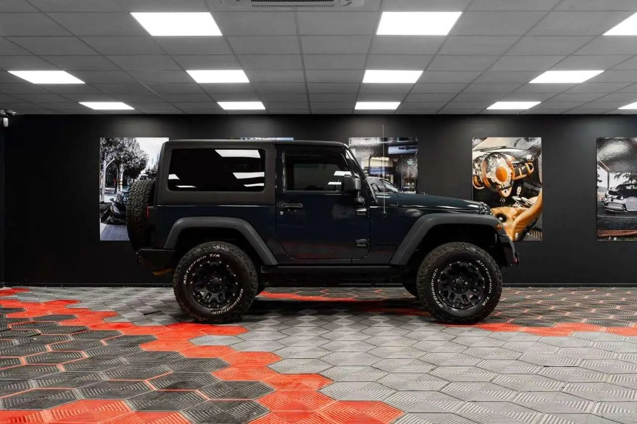 Photo 1 : Jeep Wrangler 2016 Essence