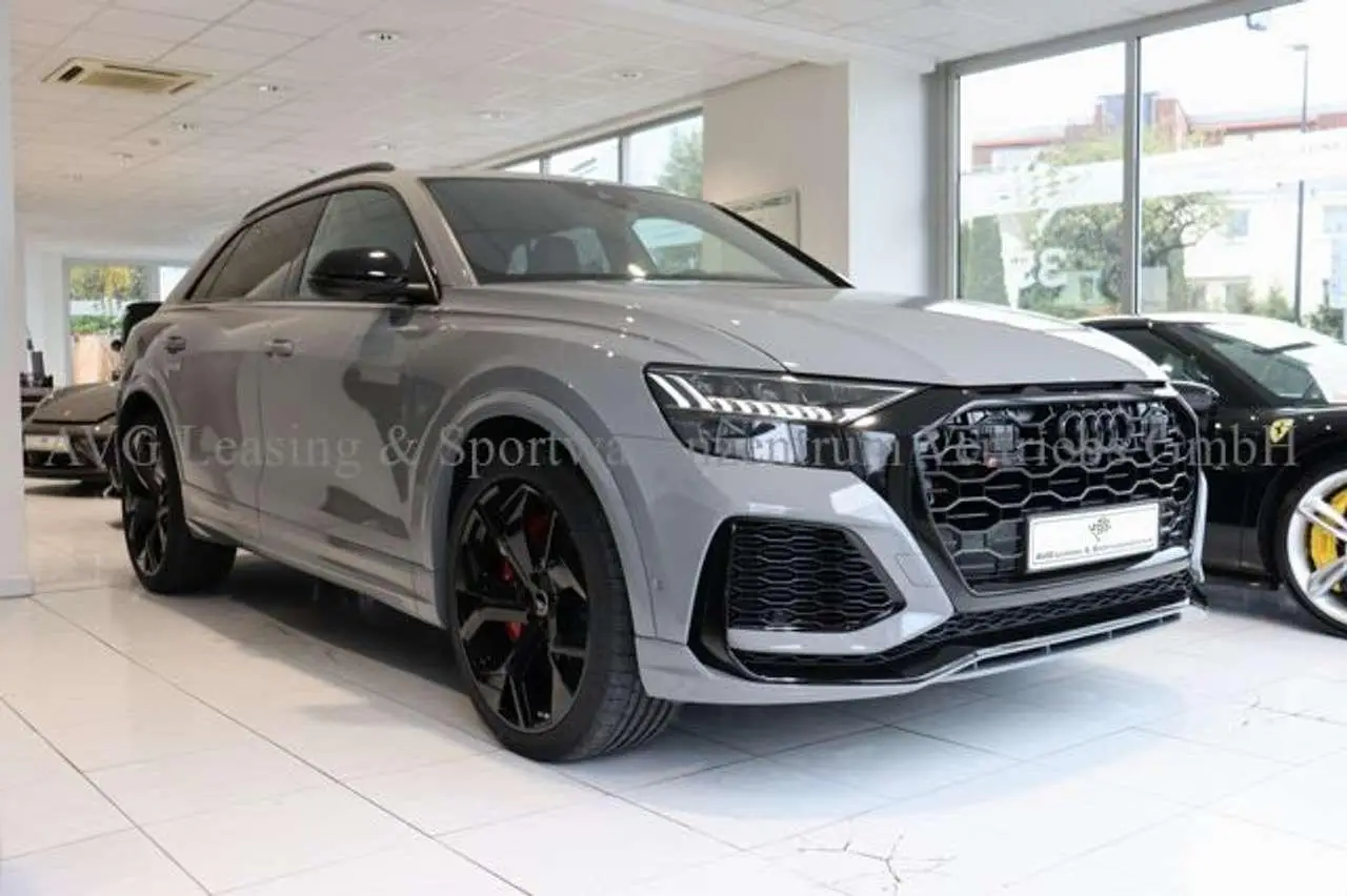 Photo 1 : Audi Rsq8 2024 Petrol