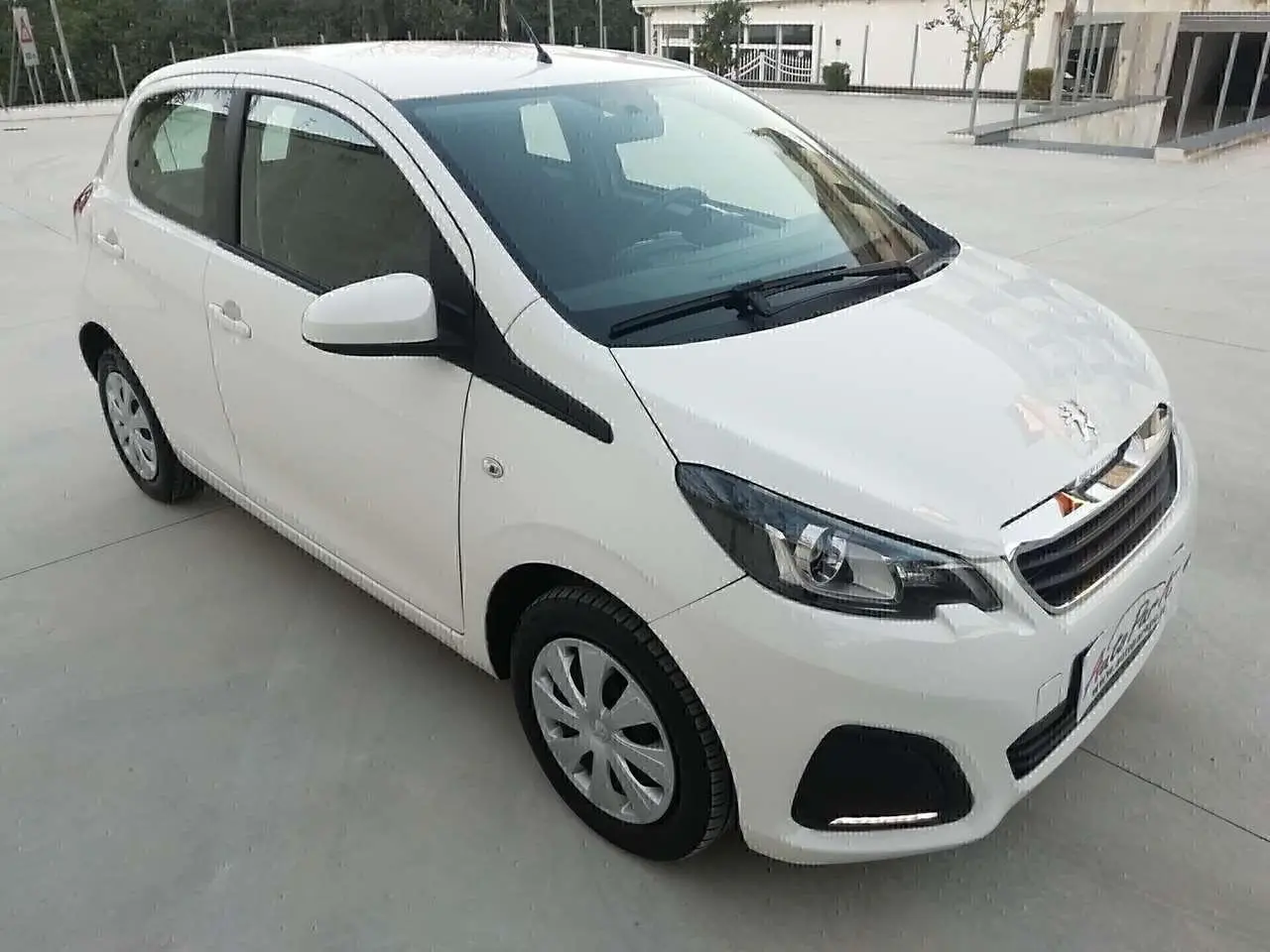 Photo 1 : Peugeot 108 2021 Essence