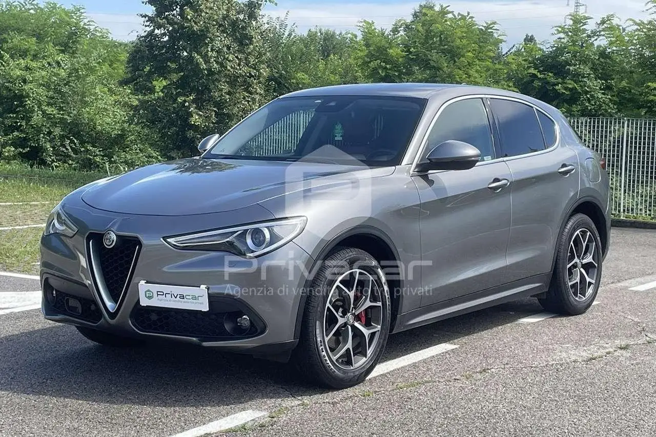 Photo 1 : Alfa Romeo Stelvio 2018 Diesel