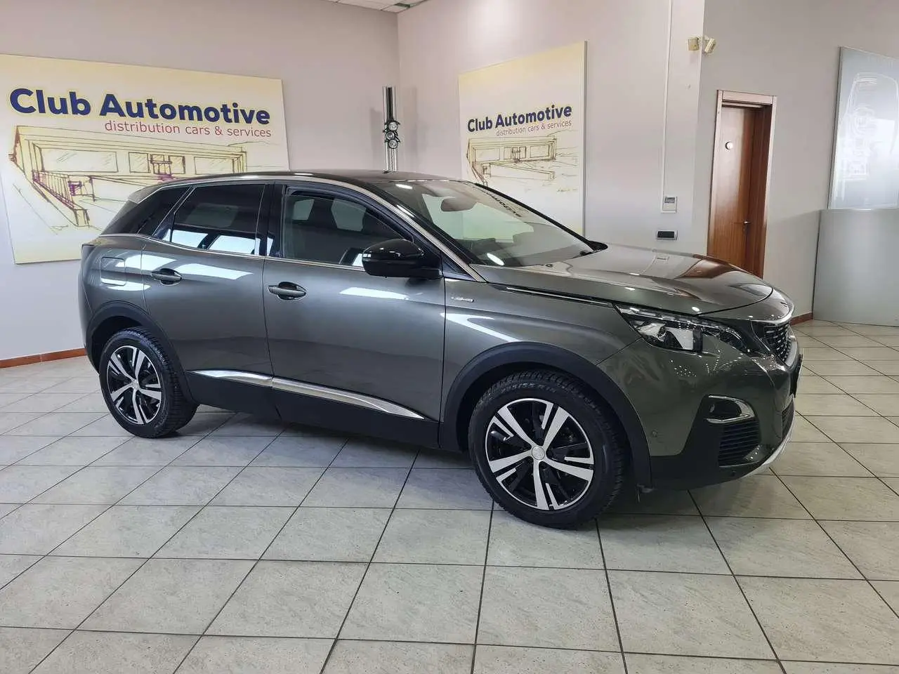 Photo 1 : Peugeot 3008 2019 Diesel