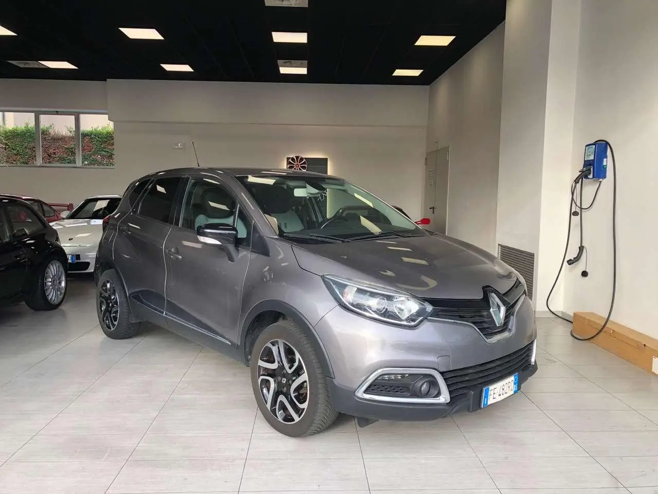 Photo 1 : Renault Captur 2016 Petrol