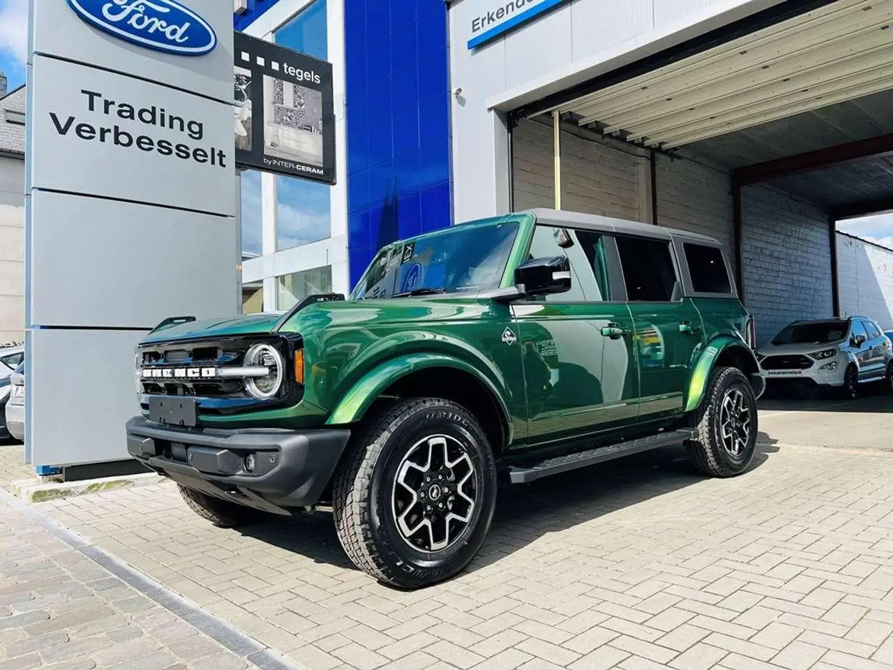 Photo 1 : Ford Bronco 2024 Essence