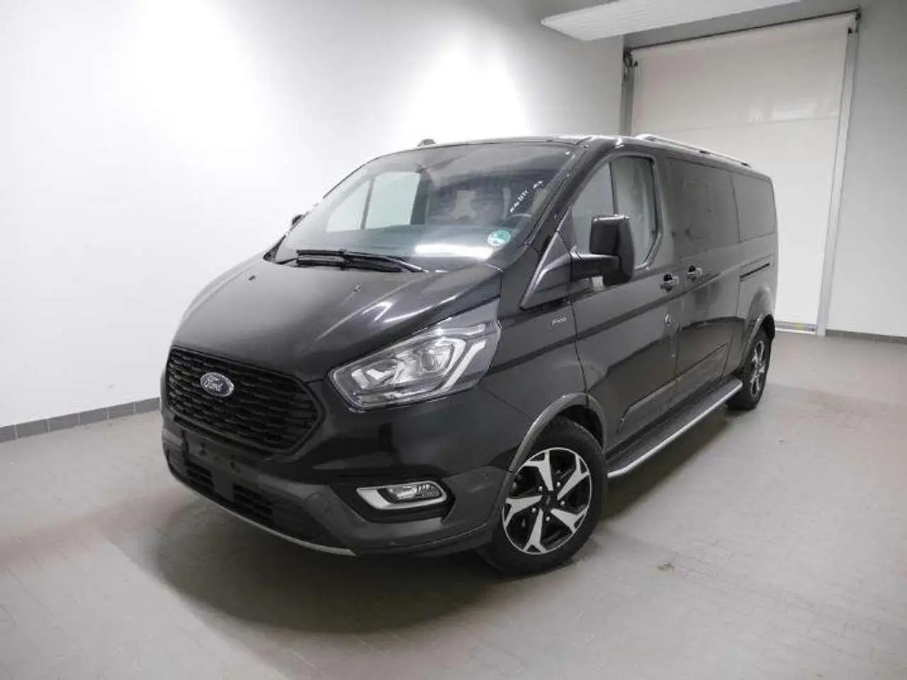 Photo 1 : Ford Tourneo 2023 Diesel