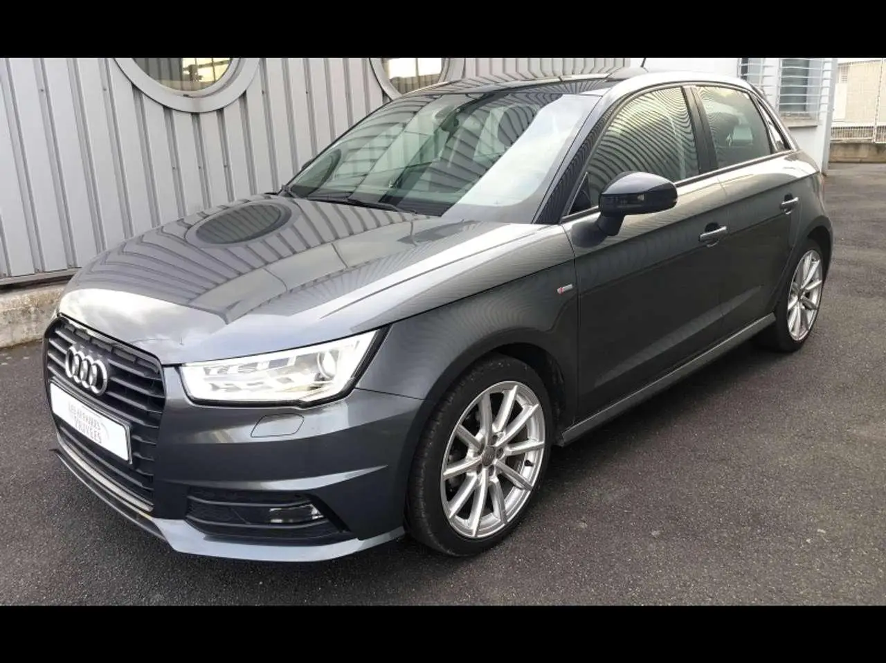 Photo 1 : Audi A1 2018 Petrol