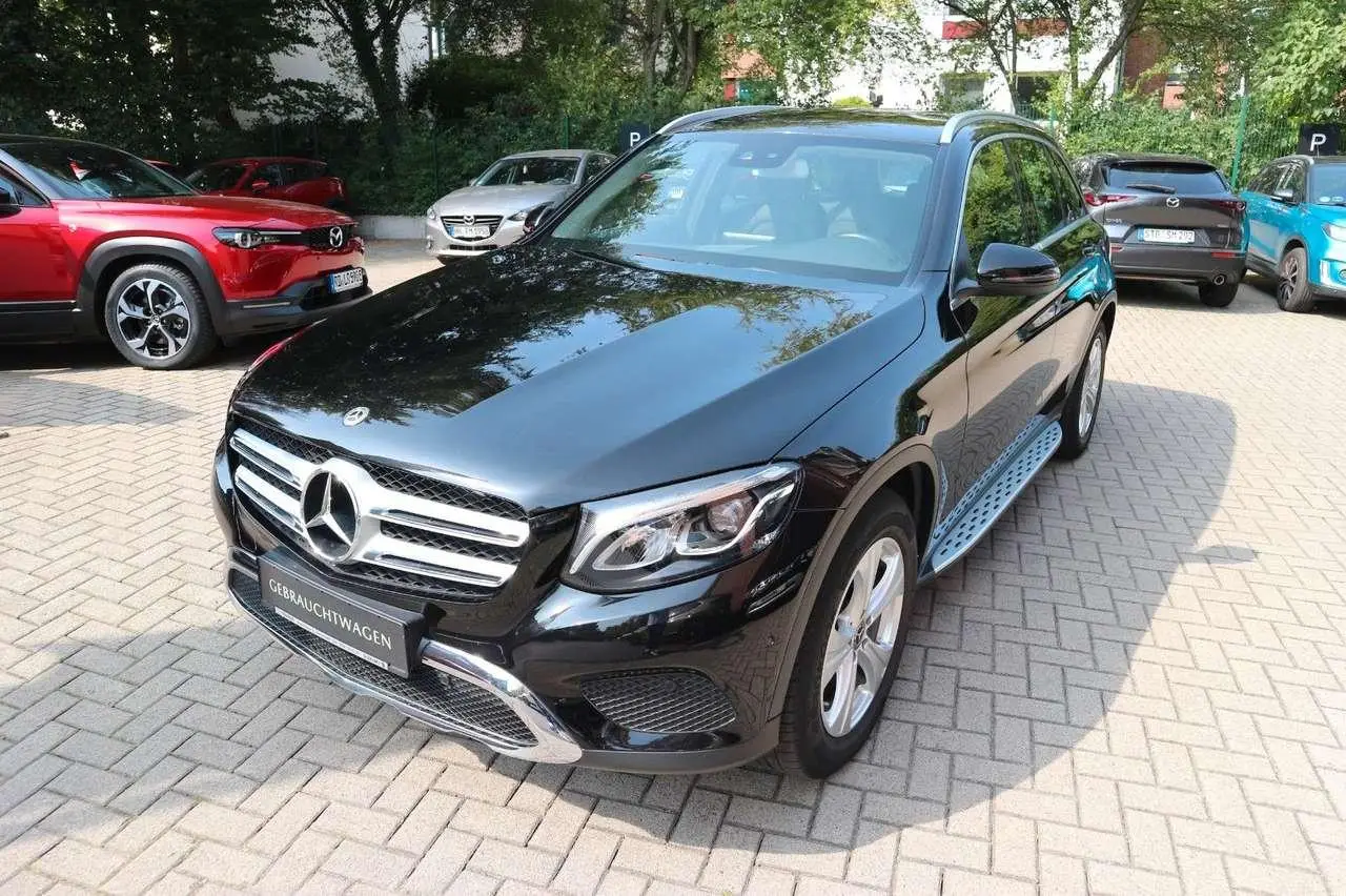 Photo 1 : Mercedes-benz Classe Glc 2017 Petrol